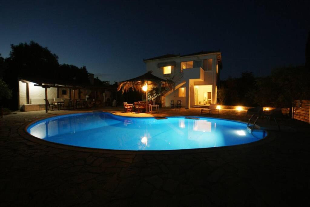 Villa Nona'S House Kalamákion Exterior foto